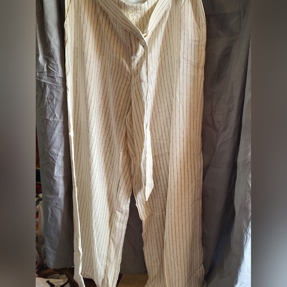 Women's linen pants size 18L